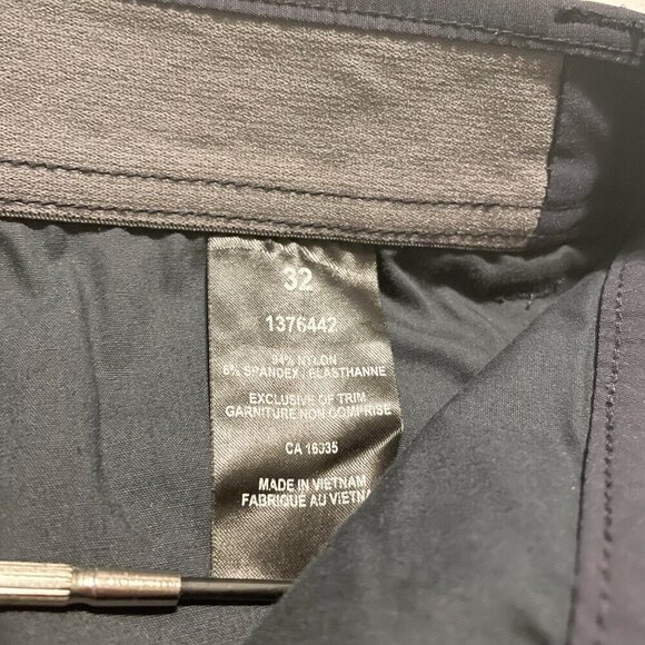 BC Clothing Mens Shorts Size 32 - Picture 4 of 14